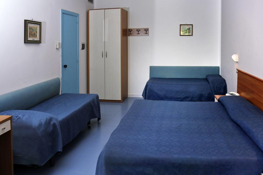 Hotel B&B Marina Capaccio Eksteriør bilde